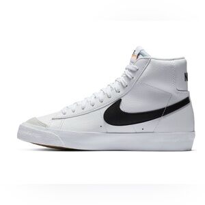 Nike Kids' Grade School Blazer Mid '77 Shoes
